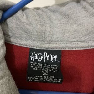 Warner Bros. Jackets & Coats - Harry Potter gryffindor snap jacket Warner Bros. Jackets & Coats - Harry Potter gryffindor snap jacket